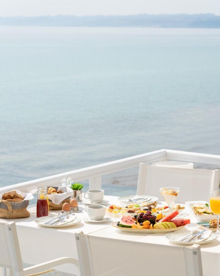 White Suites Resort Афитос Екстериор снимка