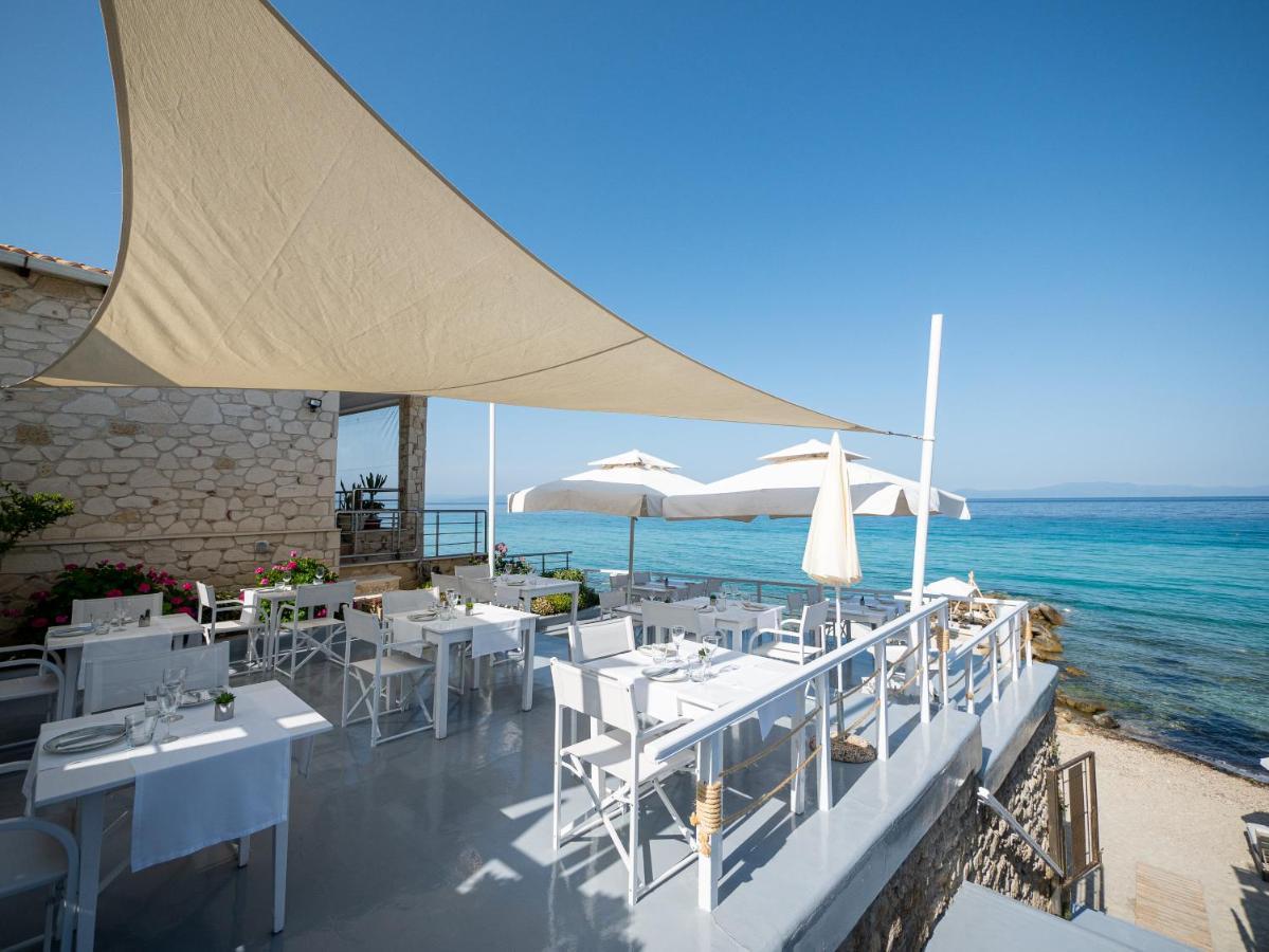 White Suites Resort Афитос Екстериор снимка