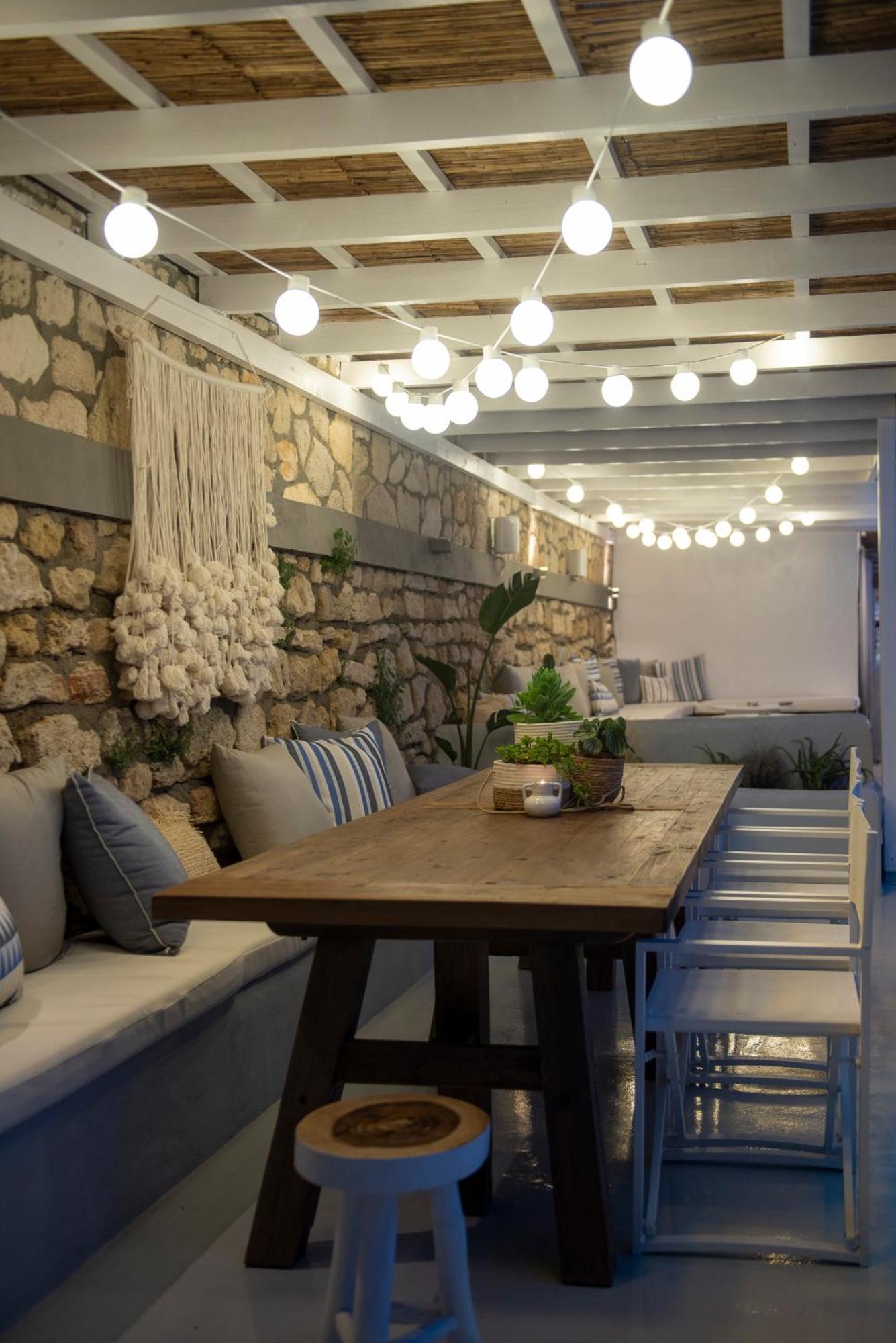 White Suites Resort Афитос Екстериор снимка