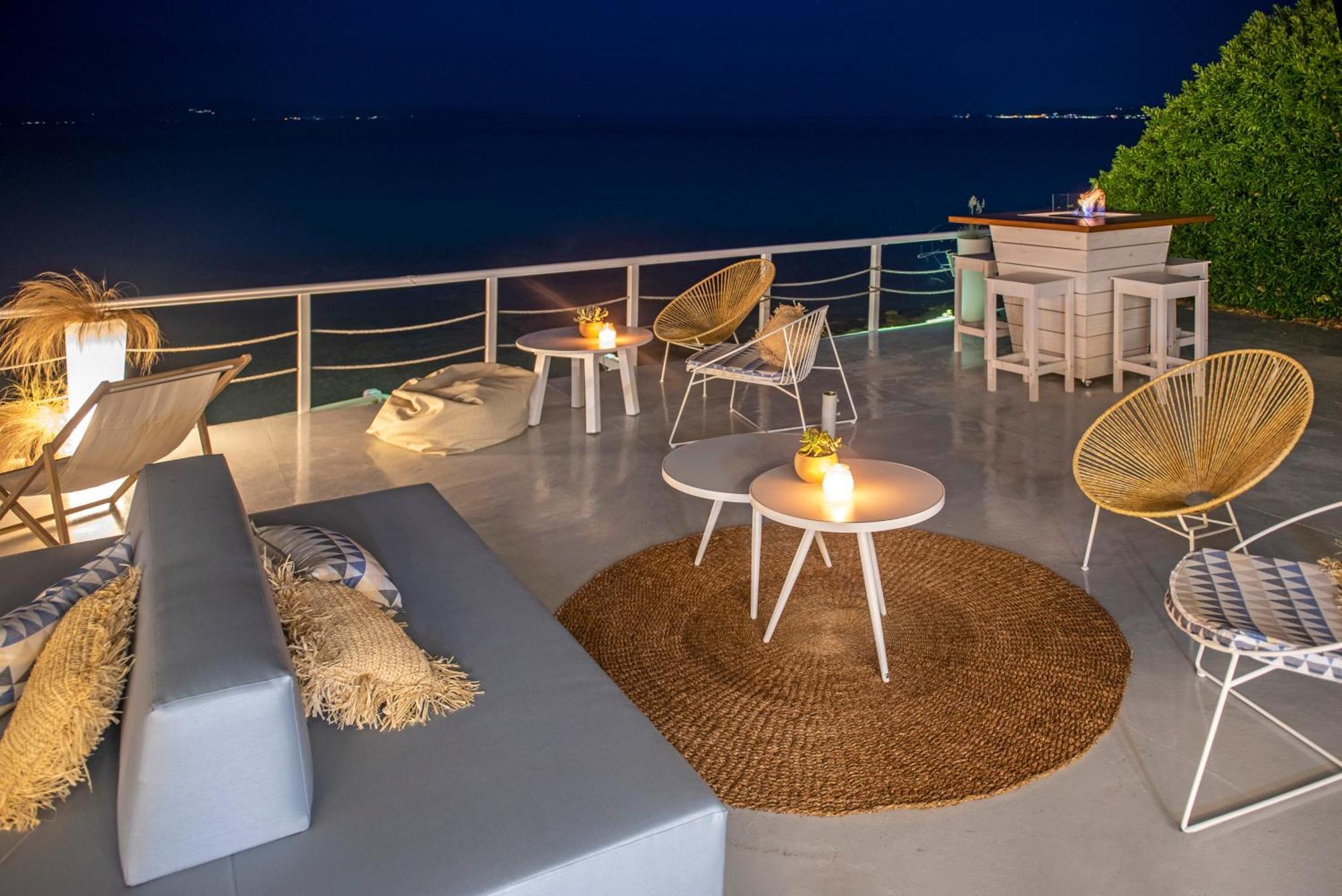 White Suites Resort Афитос Екстериор снимка